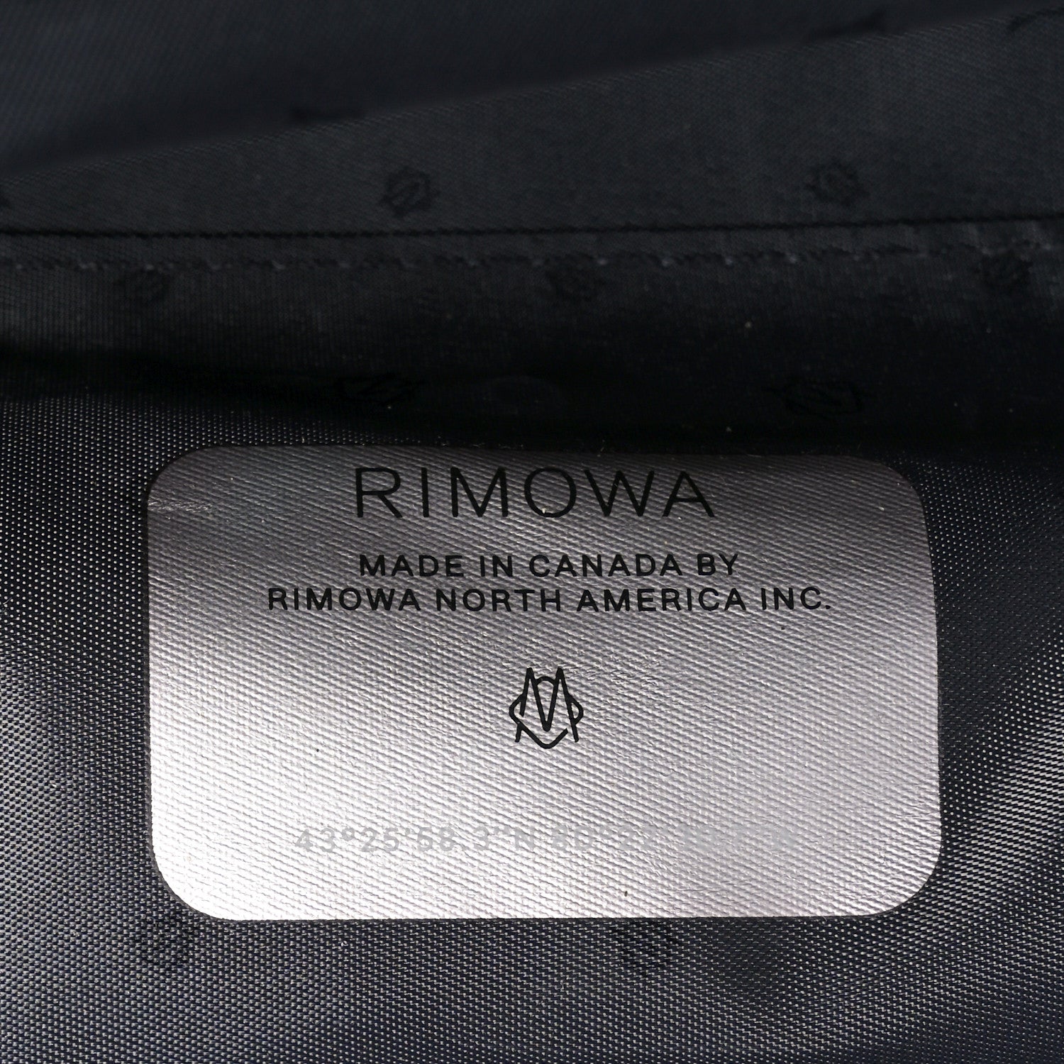 Rimowa Matte Polycarbonate Essential Sleeve Compact Black 5 of 8