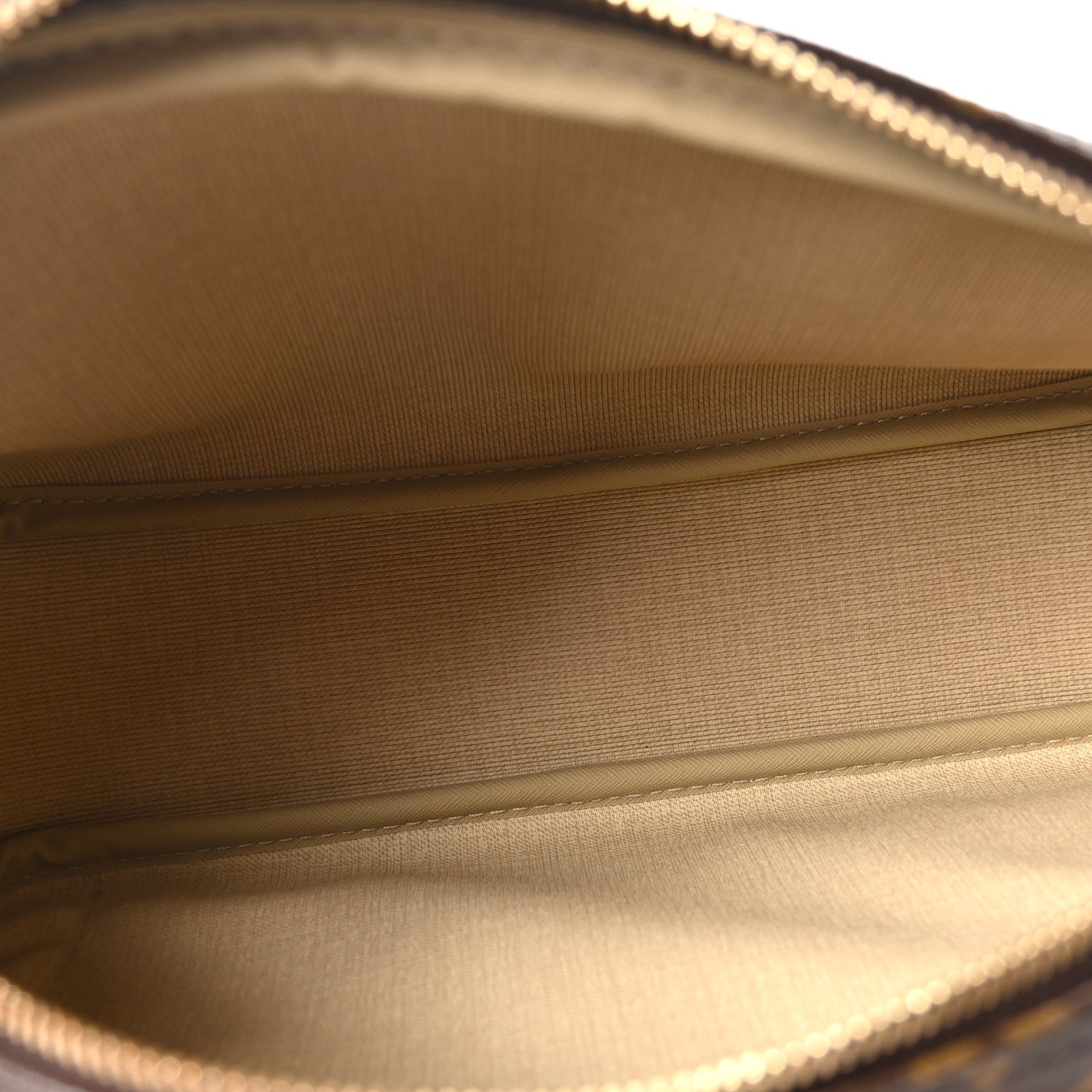 Louis Vuitton Monogram Reporter PM 5 of 9
