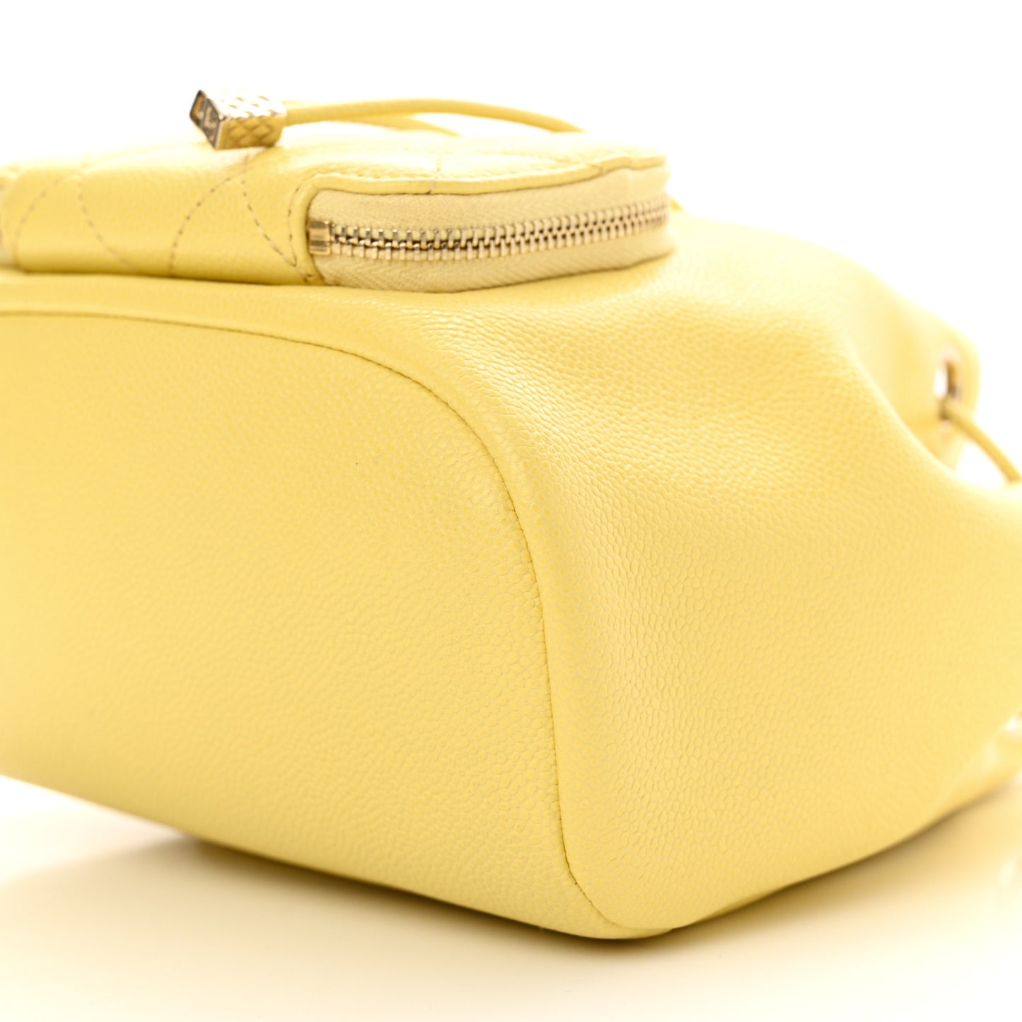 Caviar Quilted CC Pocket Bucket Bag Yellow