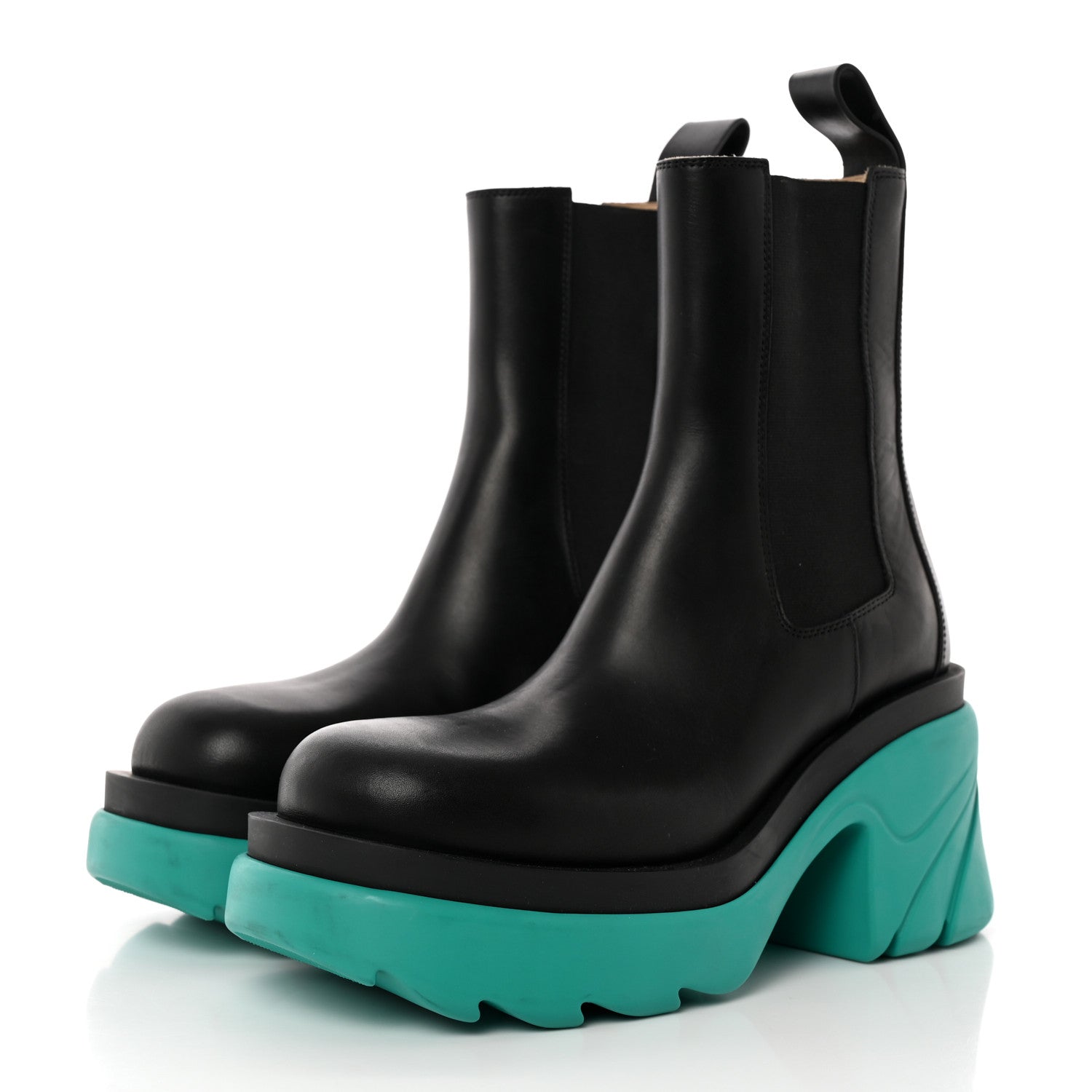 Bottega Veneta Calfskin The Flash Chelsea Boots 37.5 Black Neptune 3 of 13