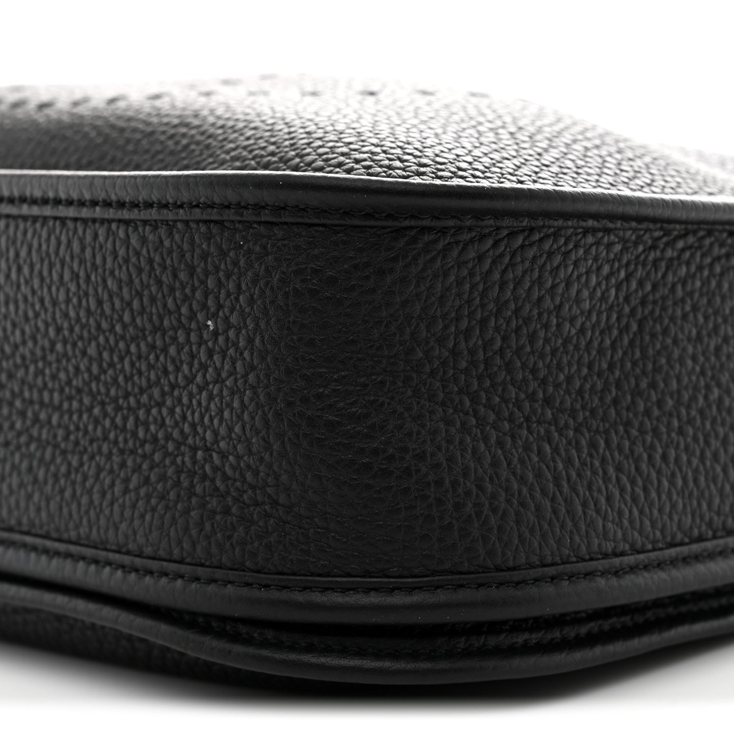 Taurillon Clemence Evelyne III PM Black
