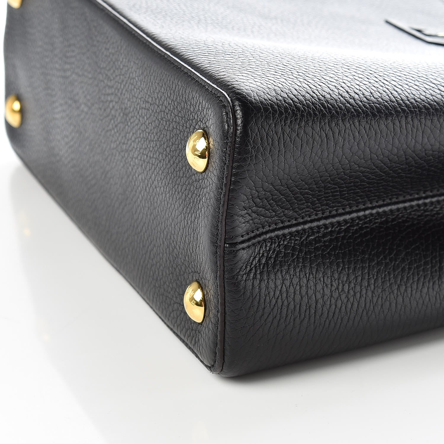 Louis Vuitton Taurillon Capucines PM Black 6 of 9
