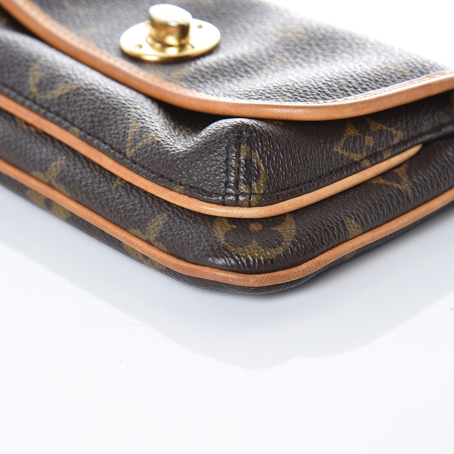 Monogram Tikal Pochette