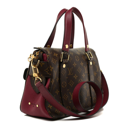 Louis Vuitton Monogram Manhattan NM Raisin 3 of 19