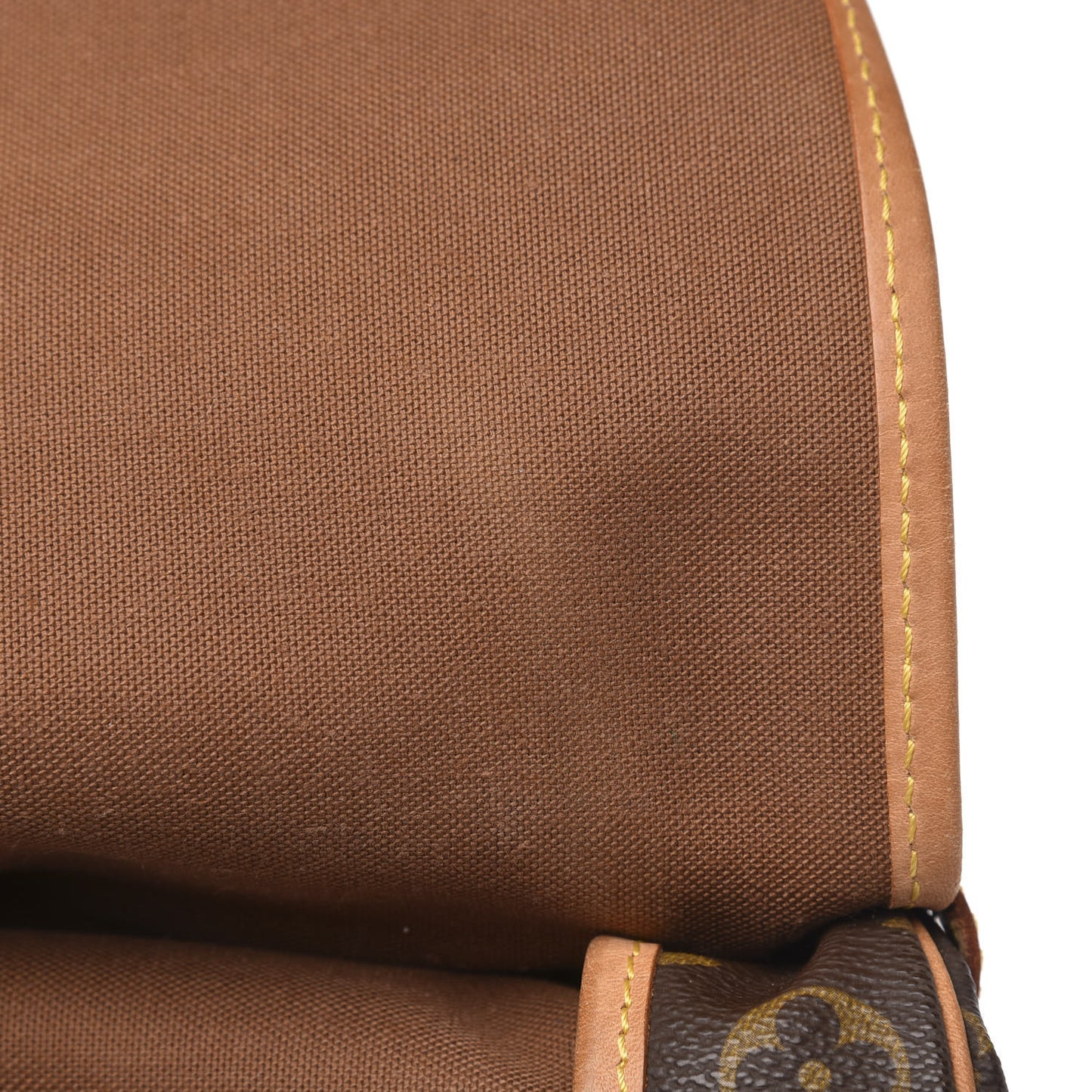Monogram Saumur 35