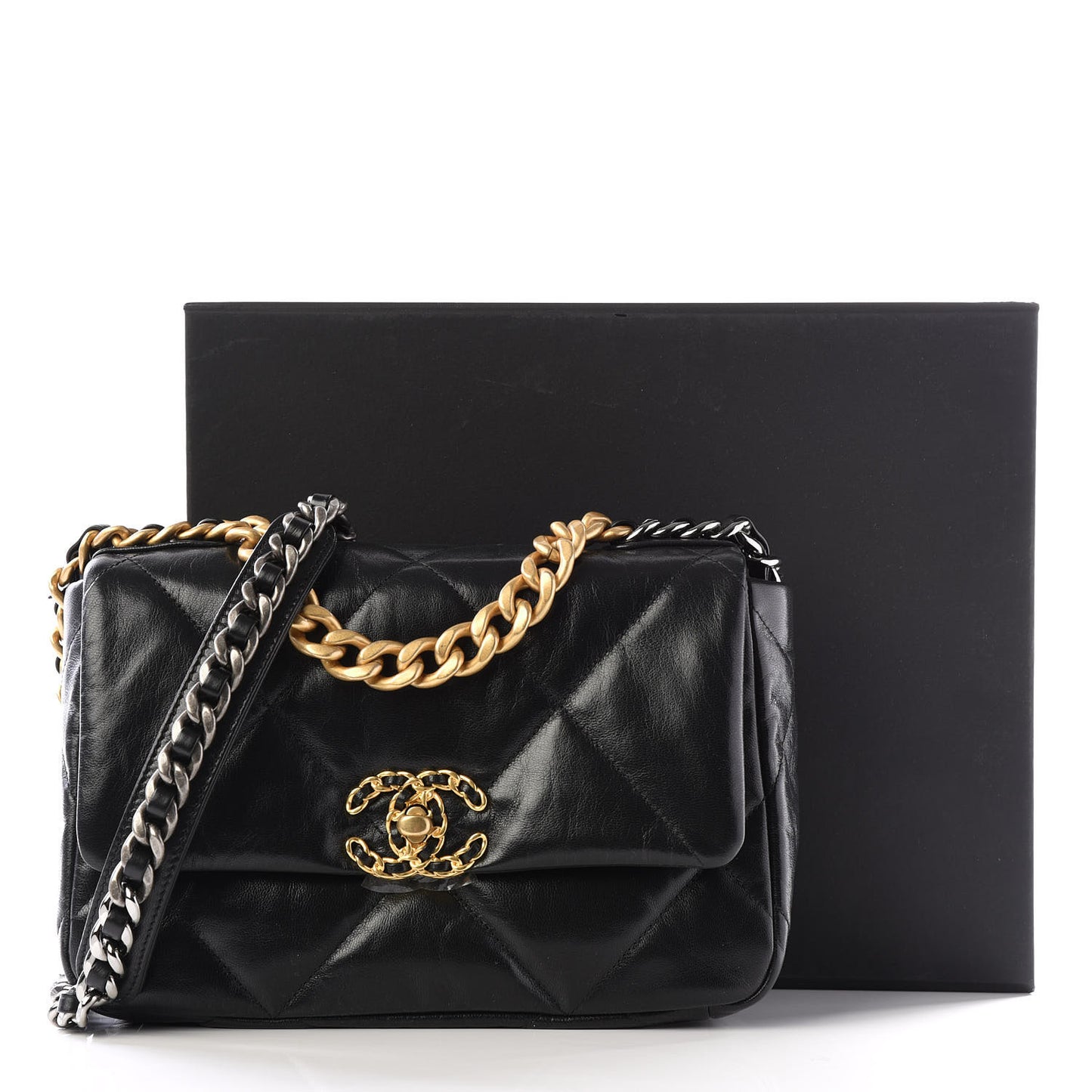 Goatskin Quilted Medium 19 Flap Black