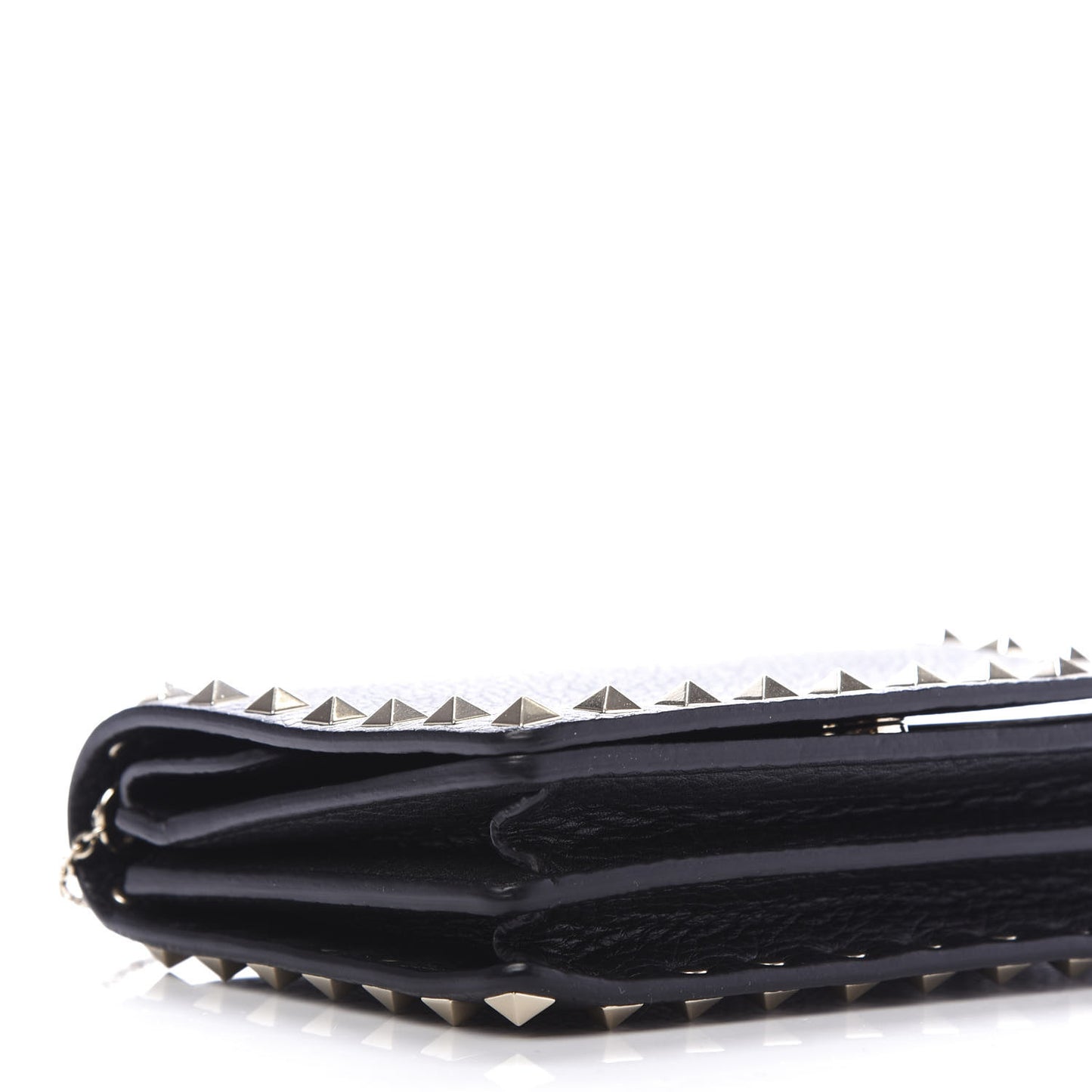 Pebbled Calfskin Rockstud Wallet on Chain Black