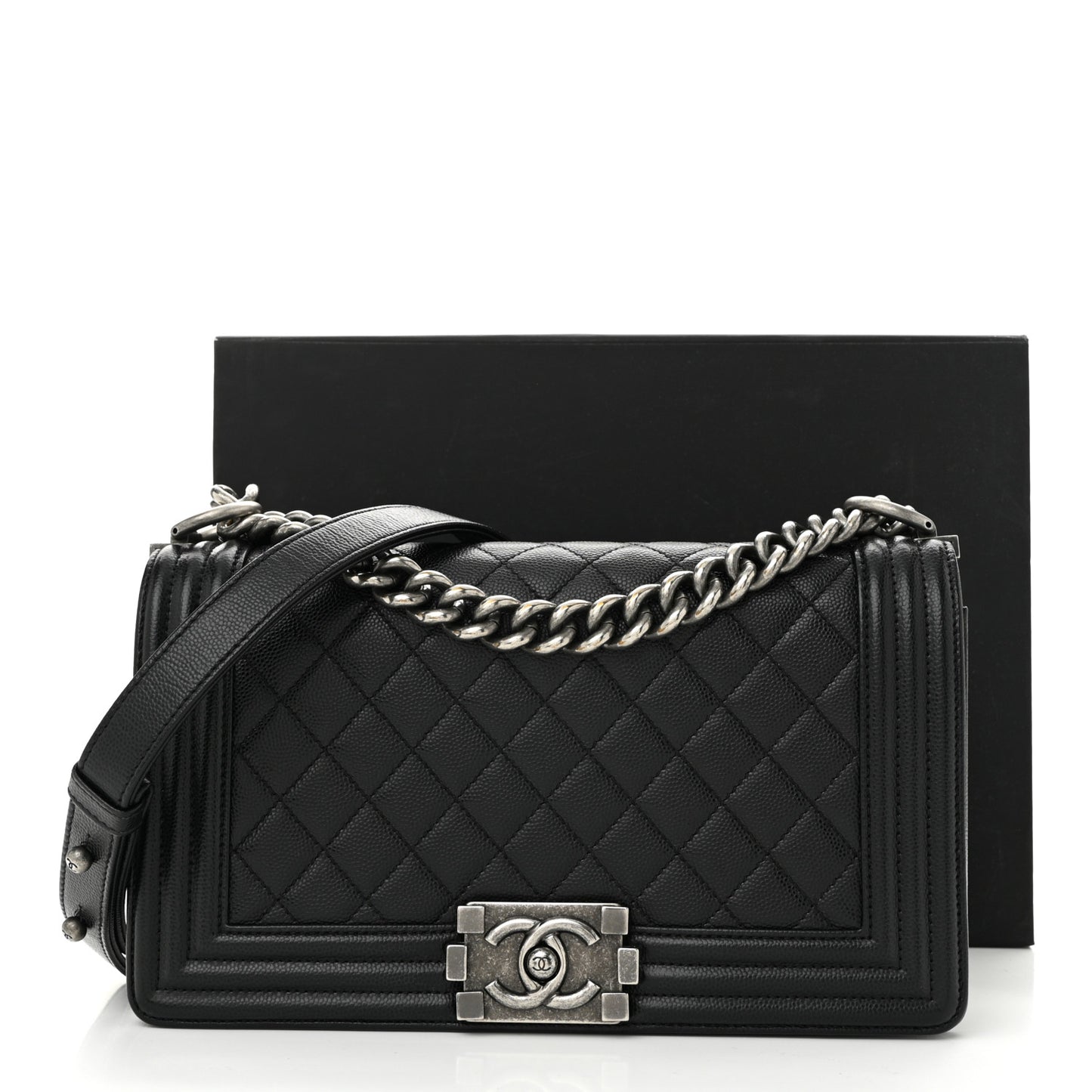 Caviar Quilted Medium Boy Flap Black