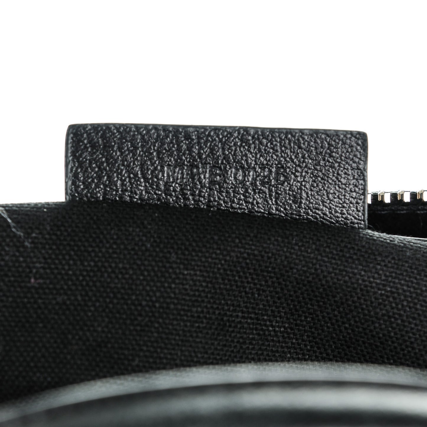 Sugar Goatskin Medium Antigona Black