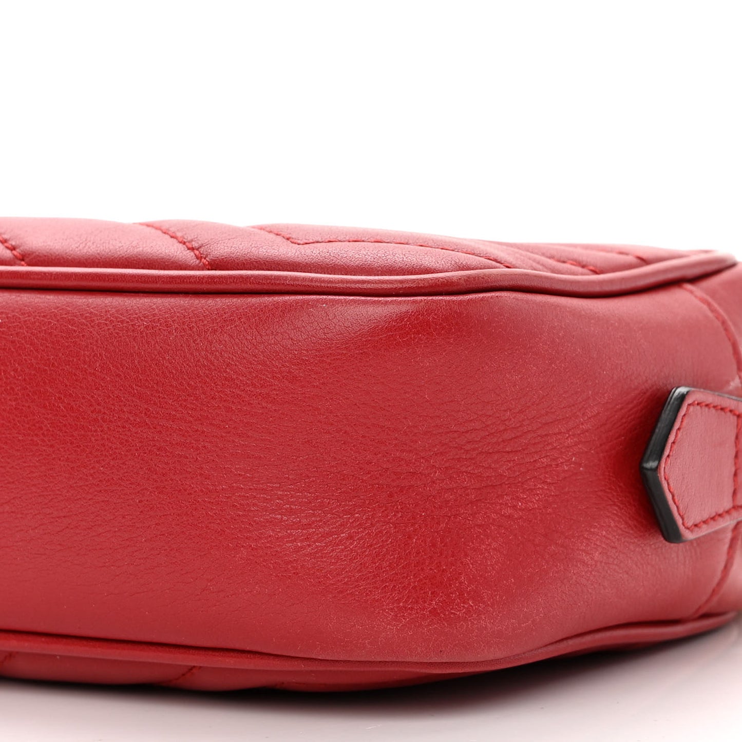 Calfskin Matelasse Mini GG Marmont Chain Shoulder Bag Hibiscus Red