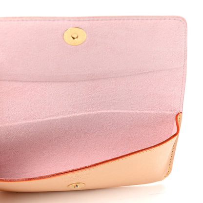 Louis Vuitton Monogram Giant By The Pool Woody Glasses Case Light Pink 5 of 7