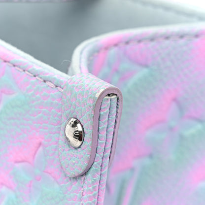 Louis Vuitton Empreinte Monogram Summer Stardust Onthego PM Lilas 17 of 18