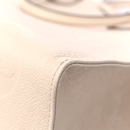 Louis Vuitton Empreinte Monogram Giant Onthego GM Creme 11 of 12