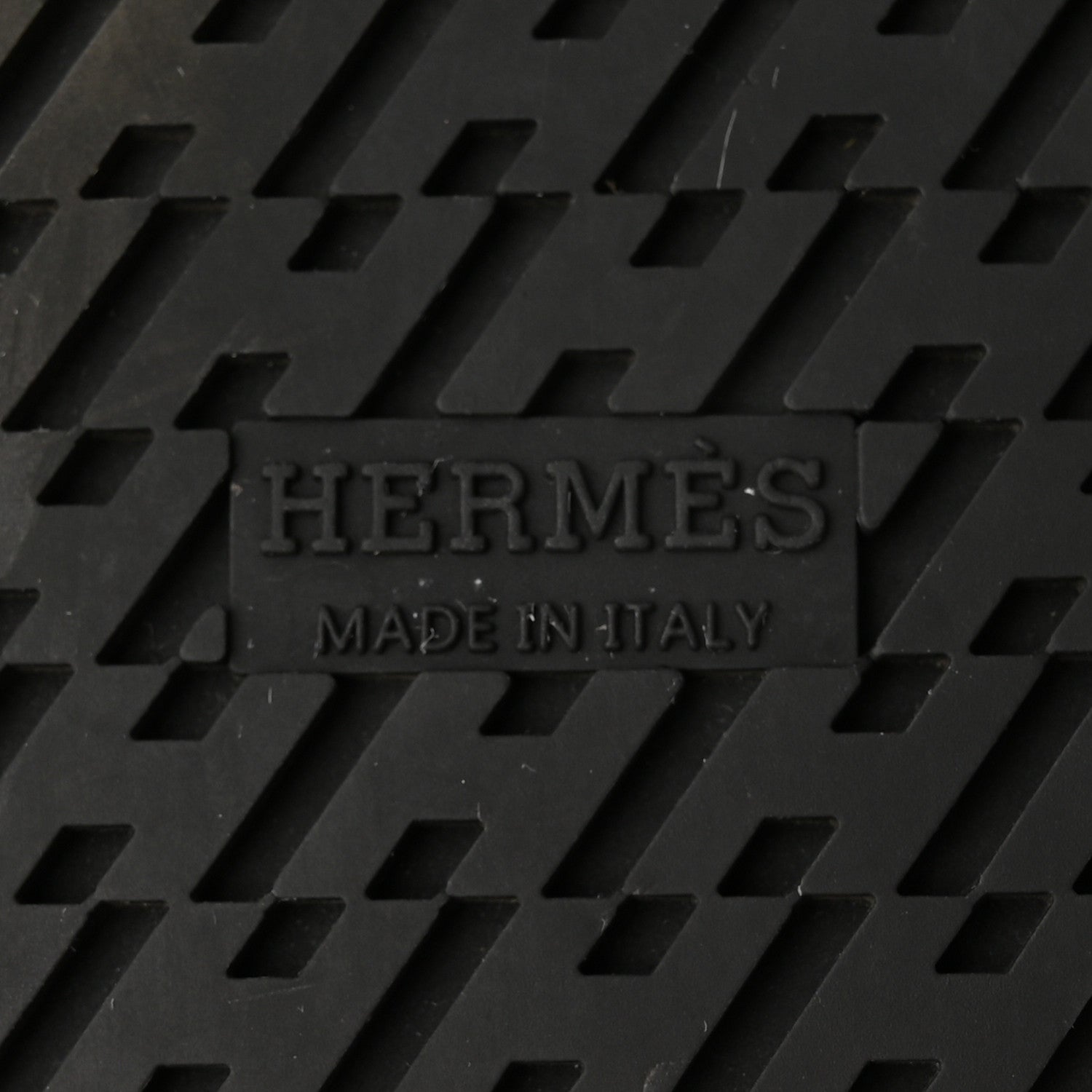 Hermes Calfskin Woolskin Womens Chypre Sandals 40.5 Black Ecru 6 of 14