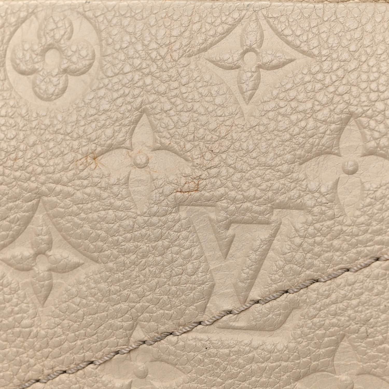 Louis Vuitton Empreinte Artsy MM Neige 14 of 17