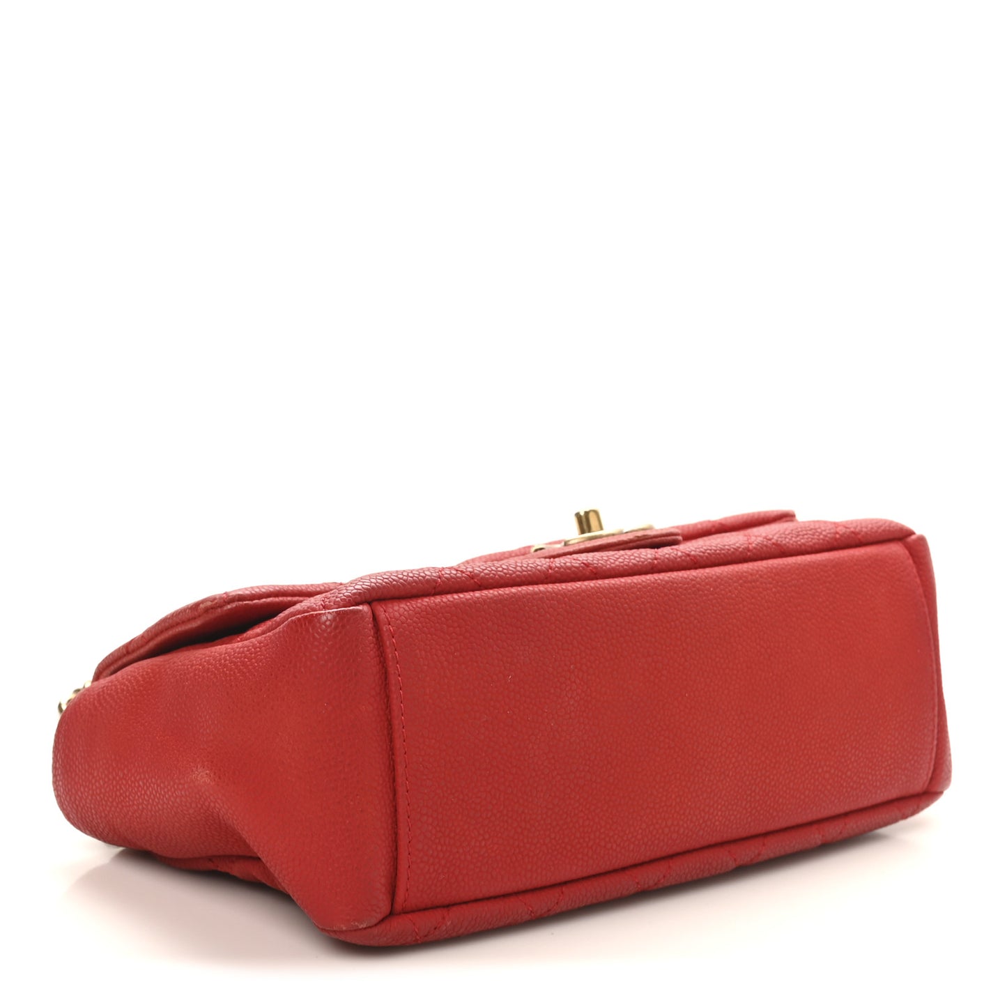 Iridescent Caviar Quilted Medium Chic Quilt Flap Red