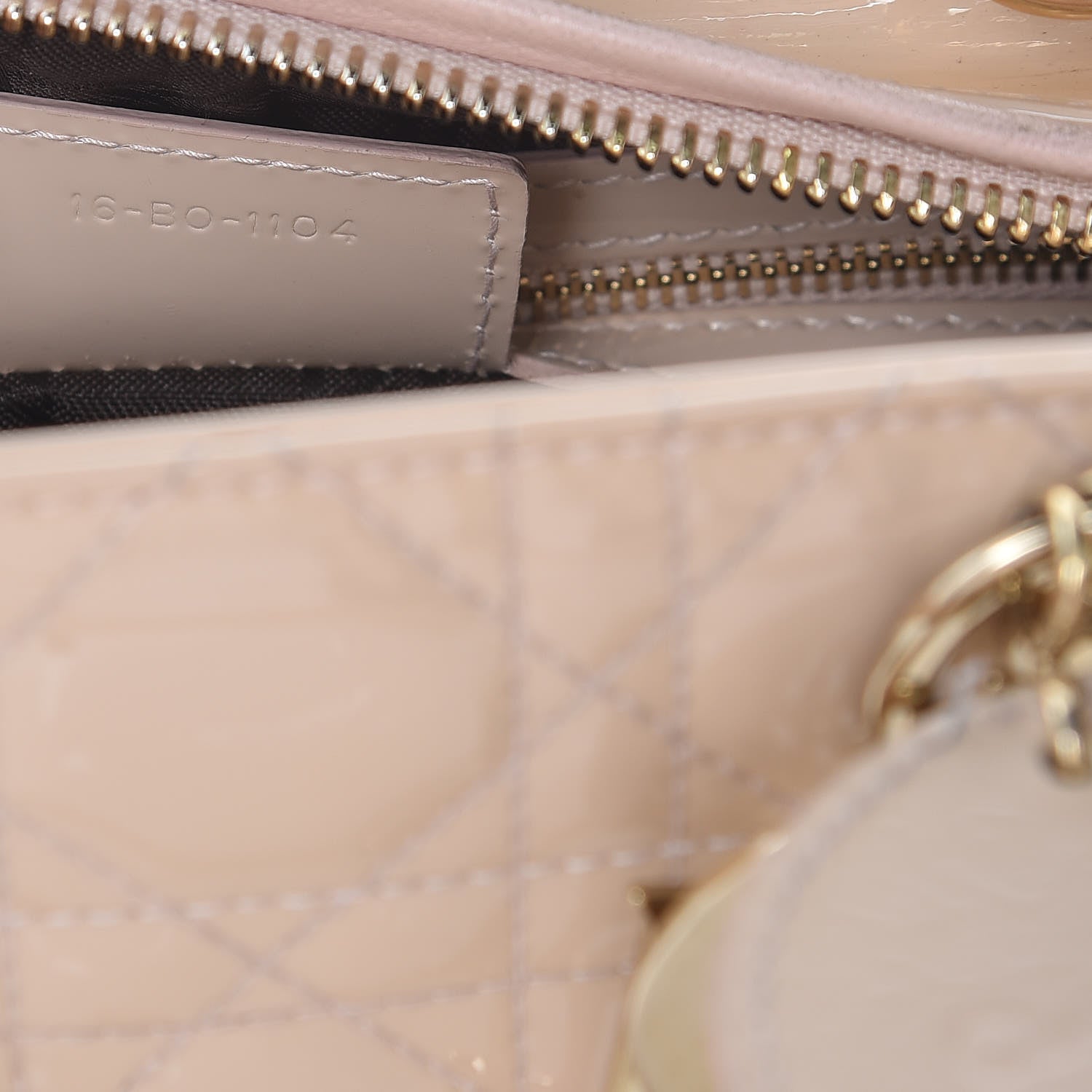 Christian Dior Patent Cannage Medium Lady Dior Beige 7 of 16