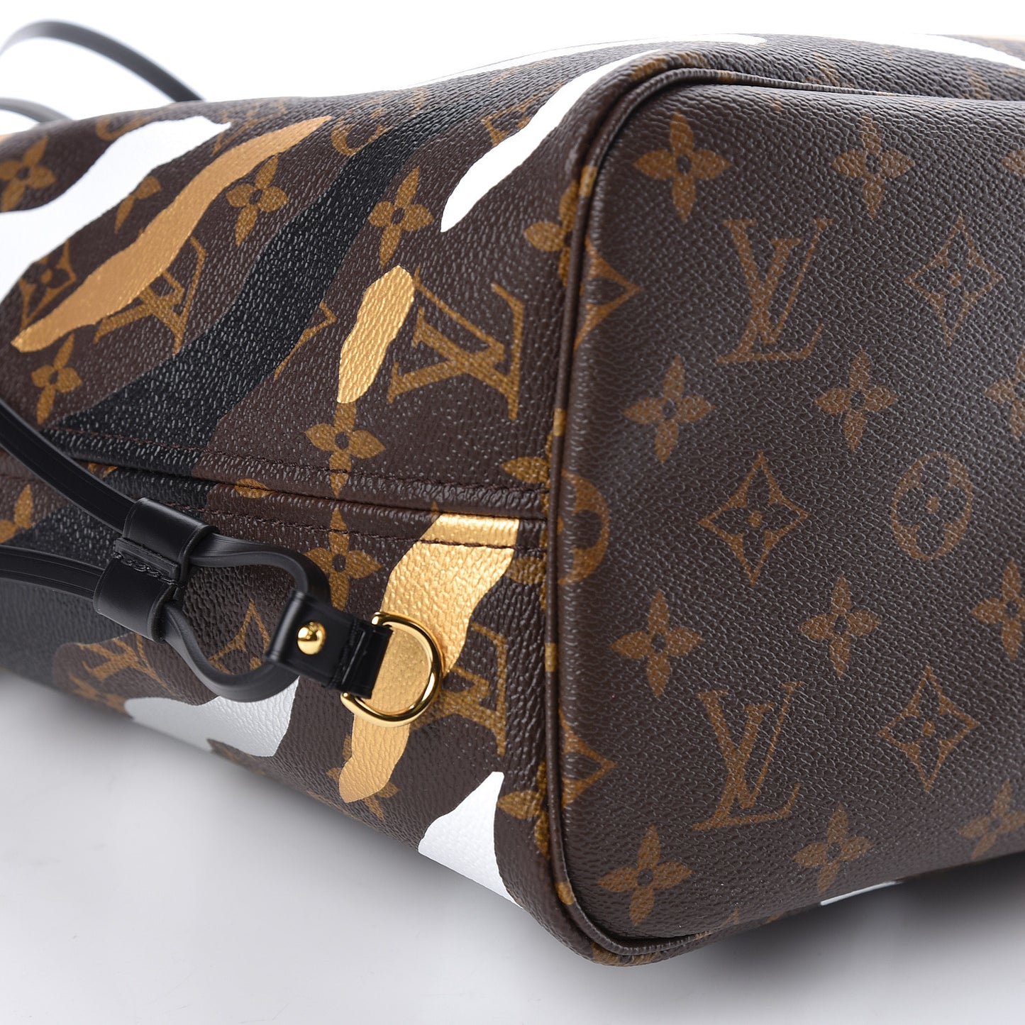 X LOL Monogram Neverfull MM Gold Silver