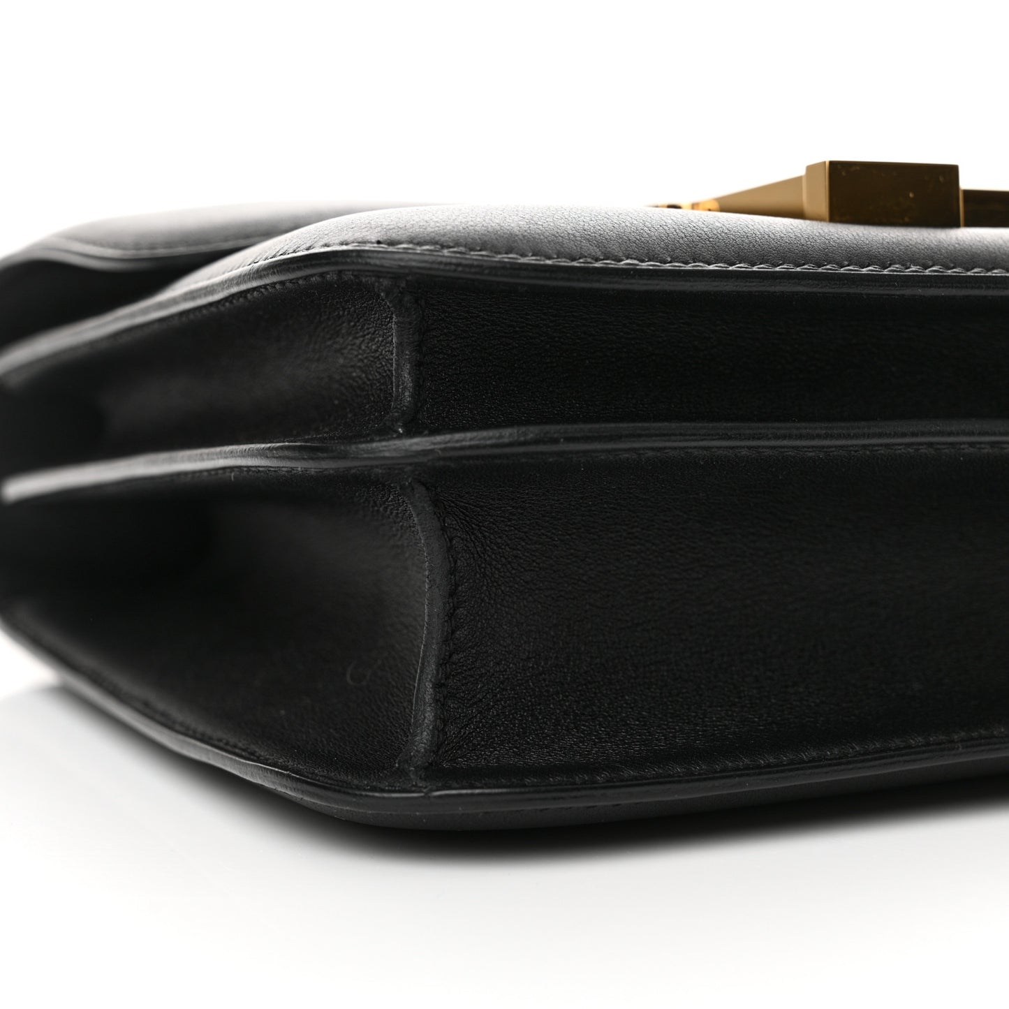 Swift Constance 24 Black