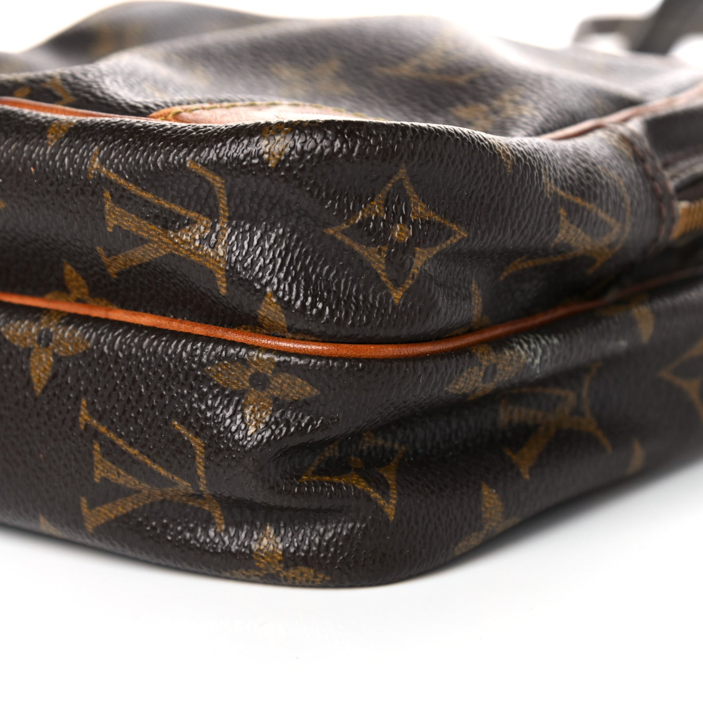 Monogram Amazone