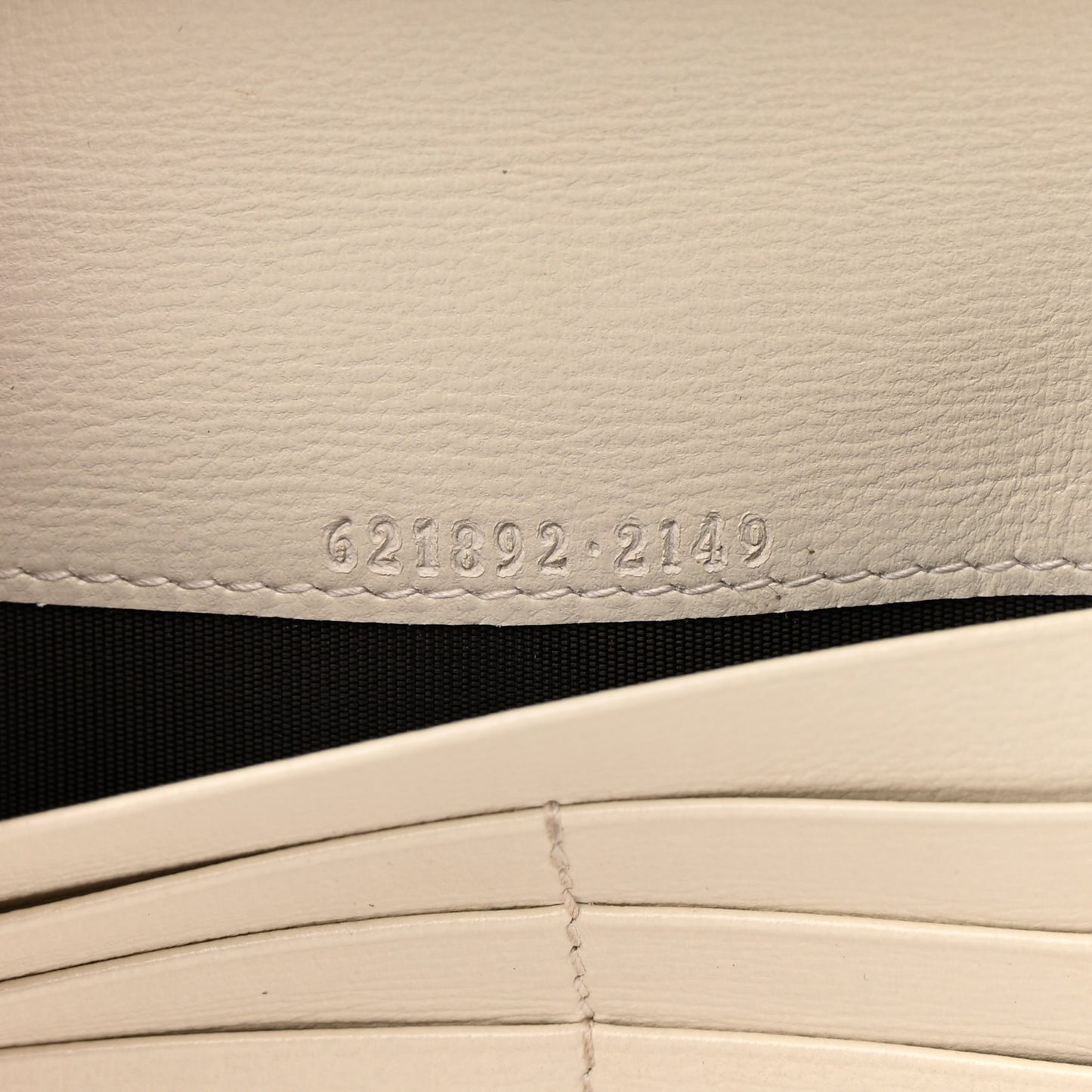 GG Supreme Monogram Azalea Calfskin Horsebit 1955 Wallet On Chain Beige Ebony Mystic White