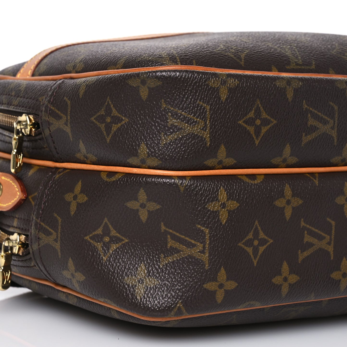 Monogram Reporter PM