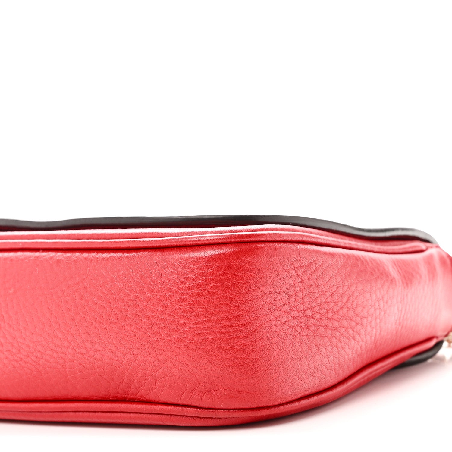 Gucci Pebbled Calfskin Small Soho Flap Crossbody Red 1913997