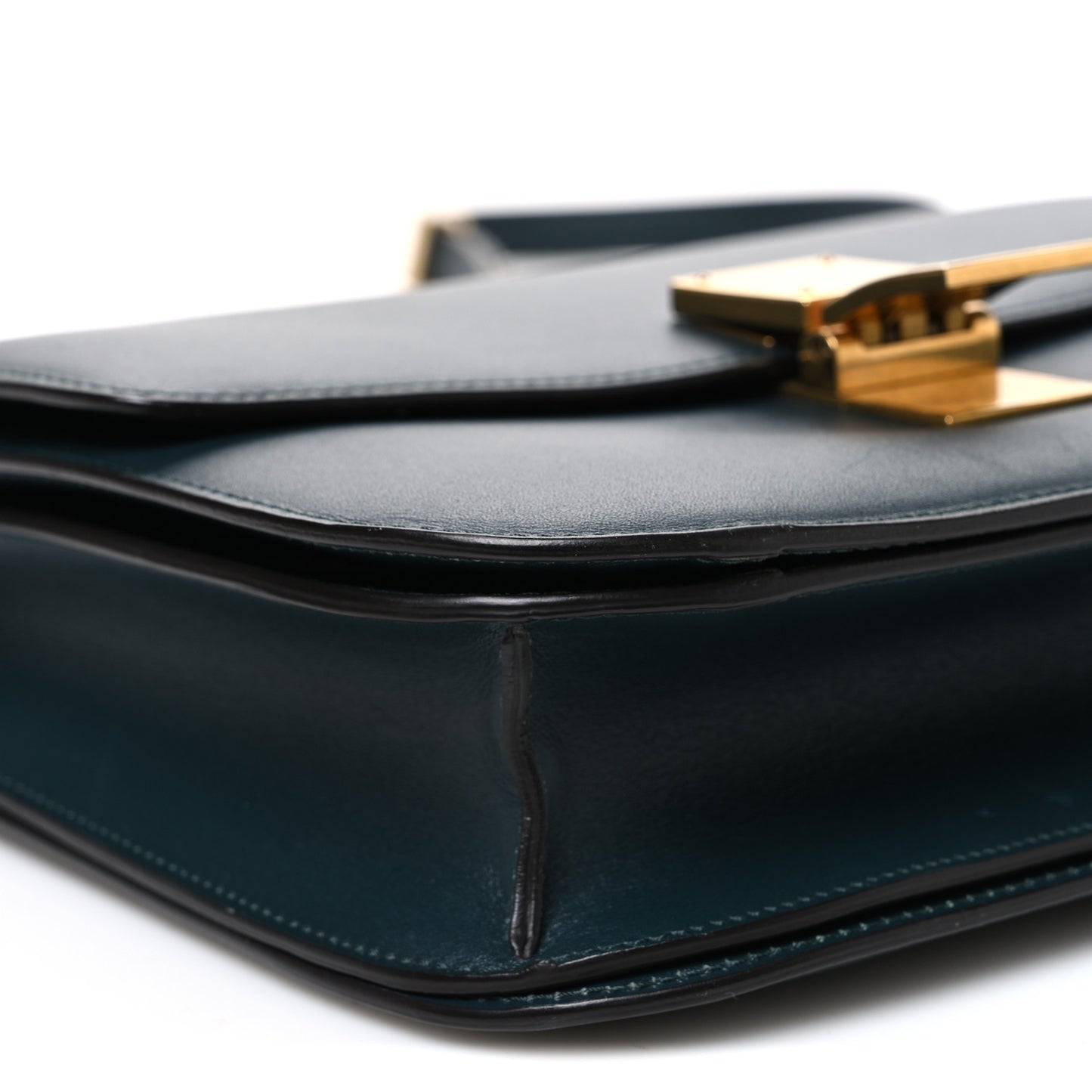 Box Calfskin Classic Box Medium Flap Bag Amazone
