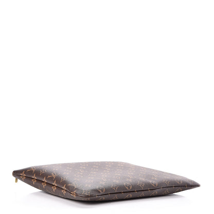 Louis Vuitton Monogram Etui Voyage GM Pouch 4 of 6