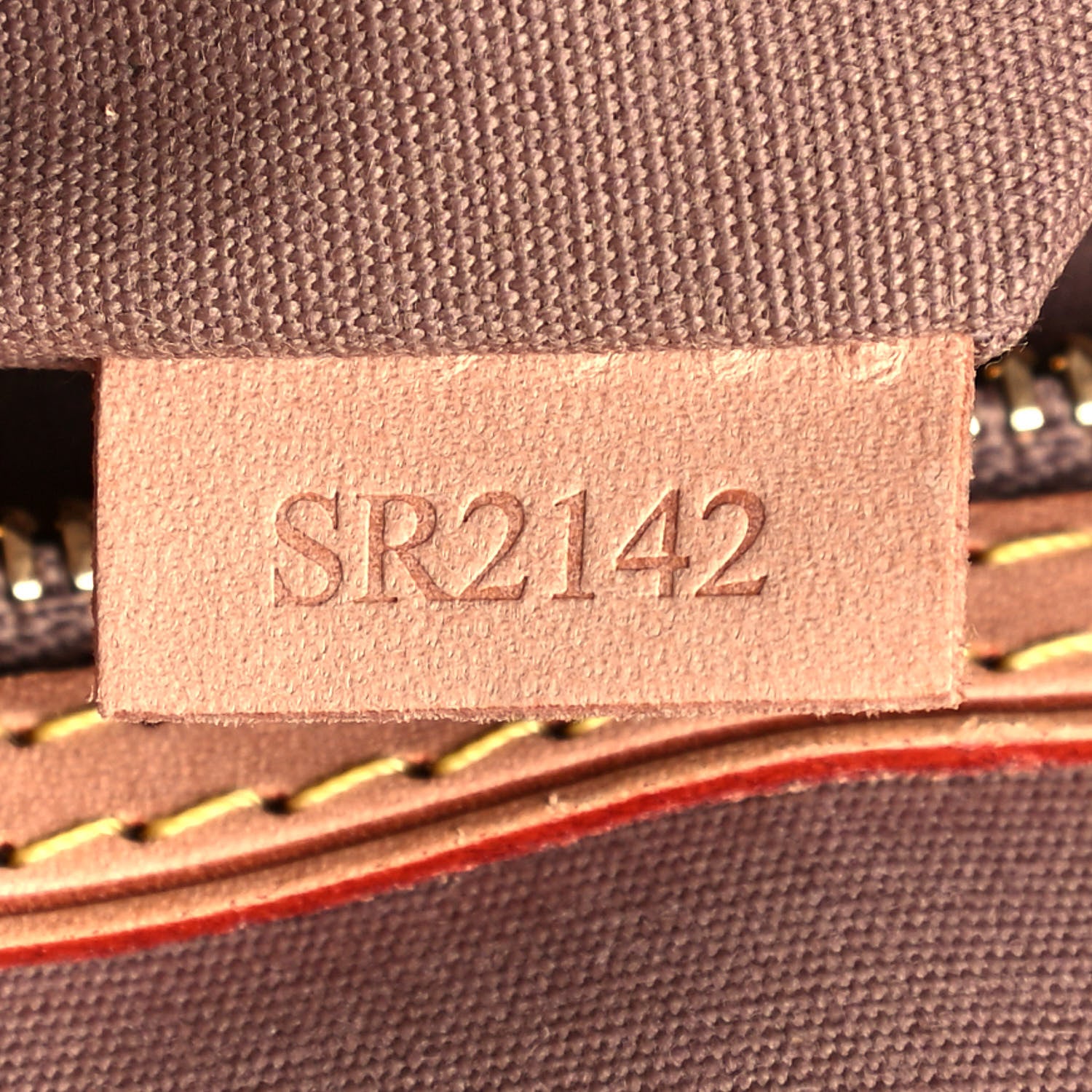 Louis Vuitton Vernis Brea MM Beige Poudre 7 of 13