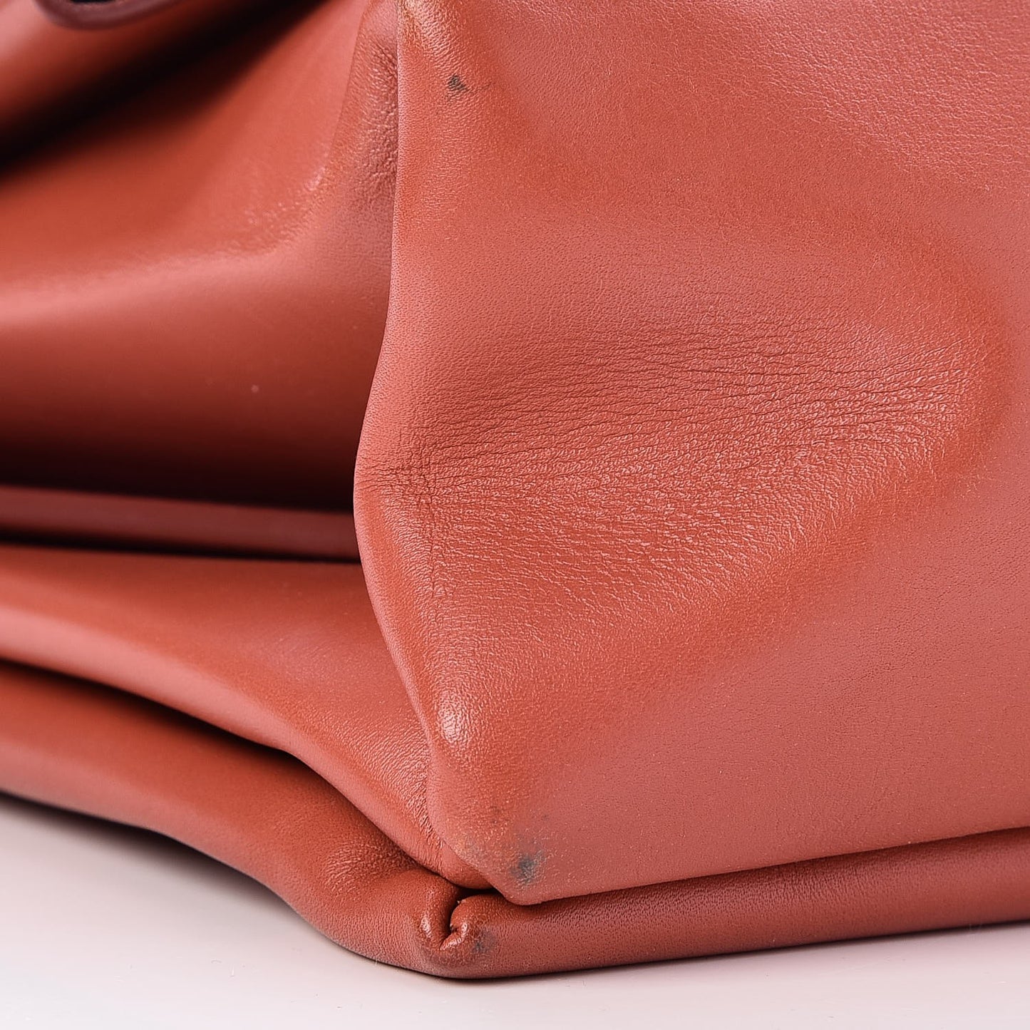 Smooth Calfskin Blade Chain Flap Terracotta