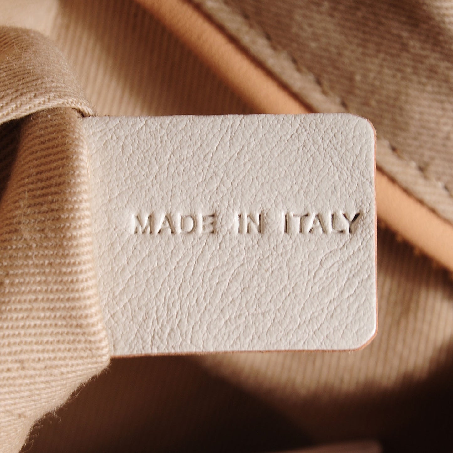 Calfskin Medium Paraty Cream