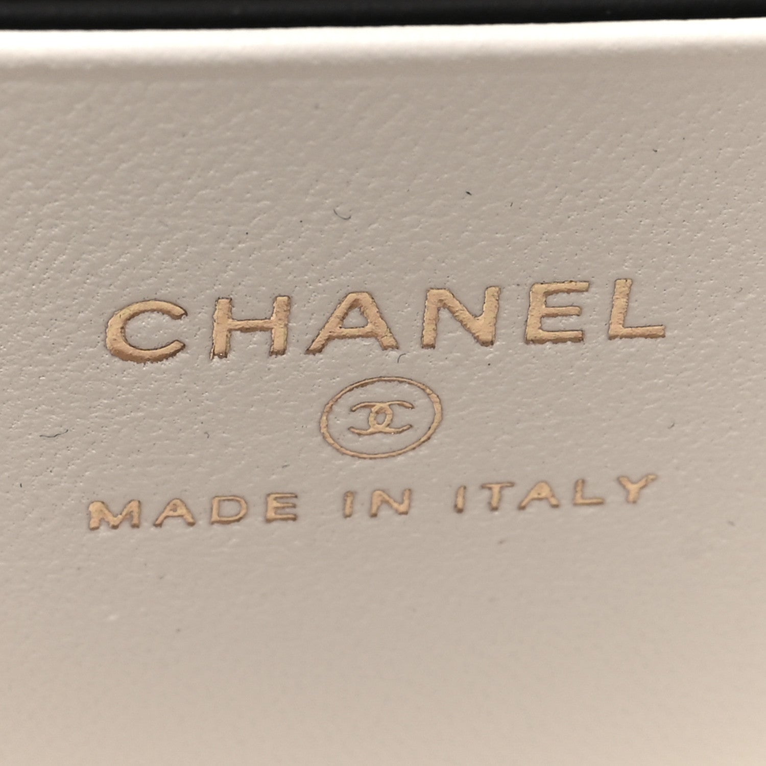 Chanel Lambskin Enamel Quilted Small Coco Hearts Vanity Case With Chain White 6 of 11