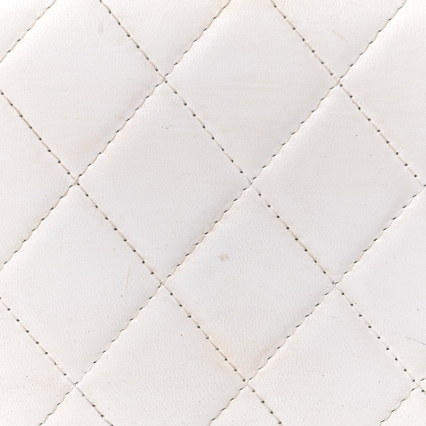 Lambskin Quilted Golden Plate Clutch With Chain White