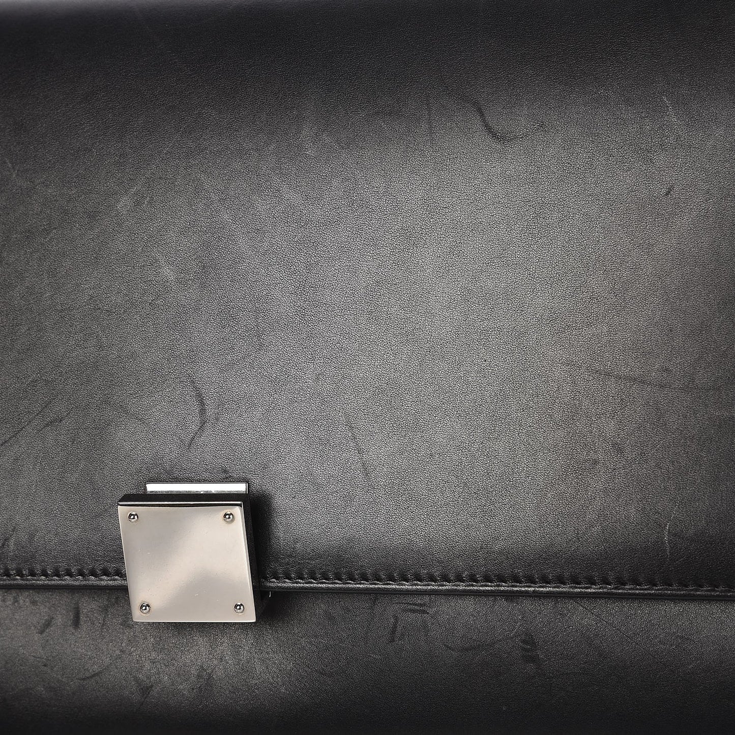 Smooth Calfskin Medium Case Chain Flap Black