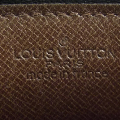 Louis Vuitton Monogram Compact Tour Toiletry Pouch 7 of 8