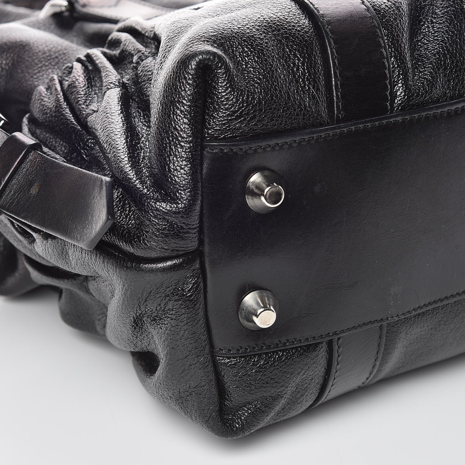 Burberry Grainy Calfskin Tote Black 16 of 18