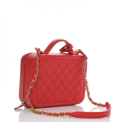 Chanel Caviar Quilted Medium CC Filigree Vanity Case Red 3 of 8