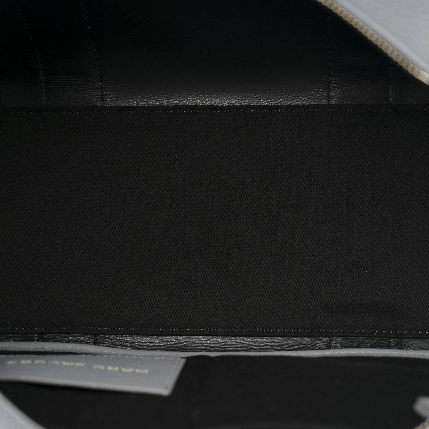 Grained Calfskin Medium The Tote Bag Grey