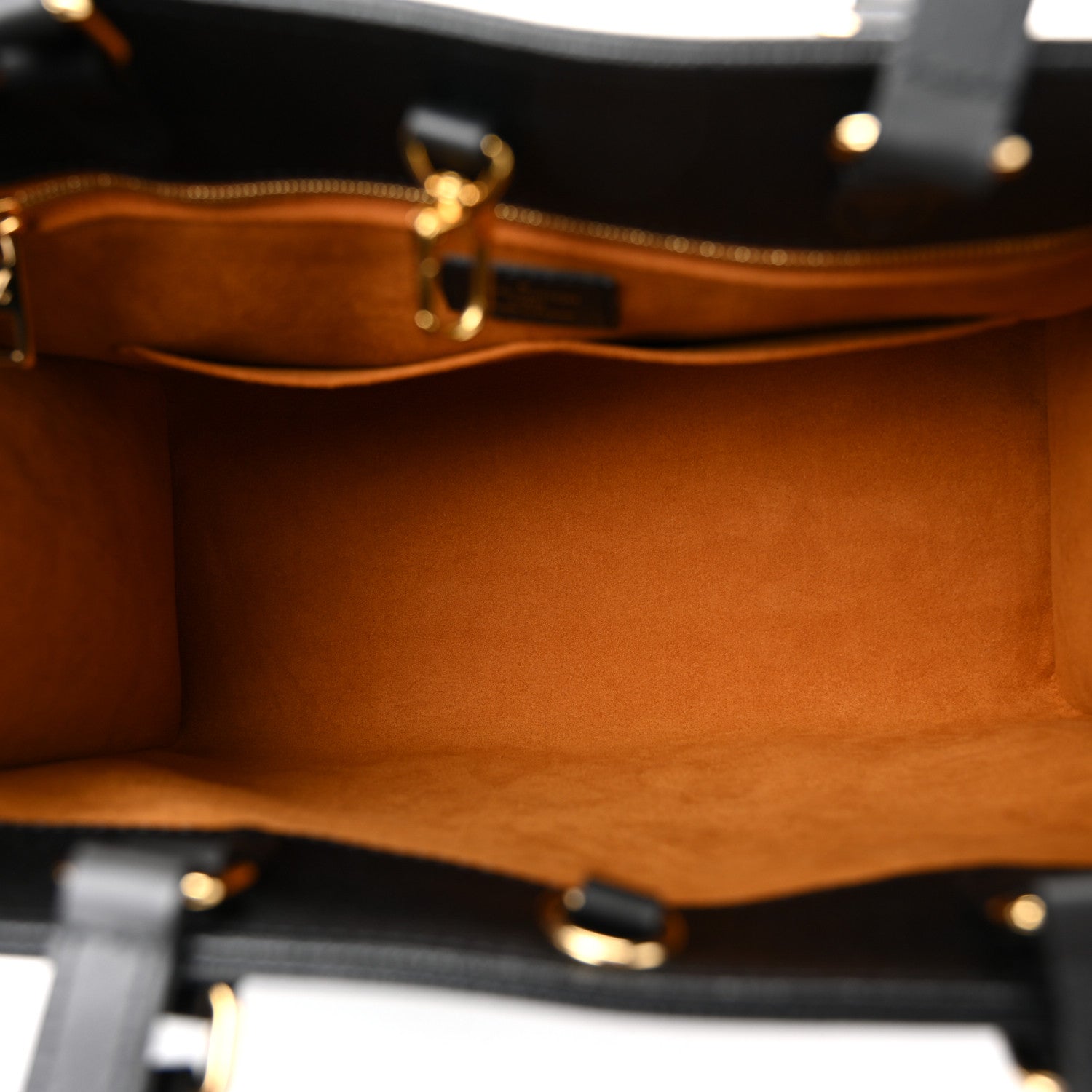 Louis Vuitton Empreinte Monogram Giant Onthego MM Black 5 of 9