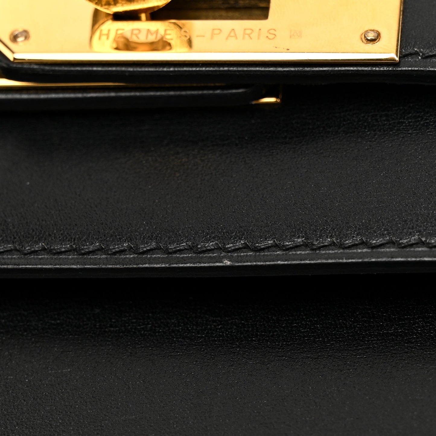 Box Kelly Sellier 28 Black