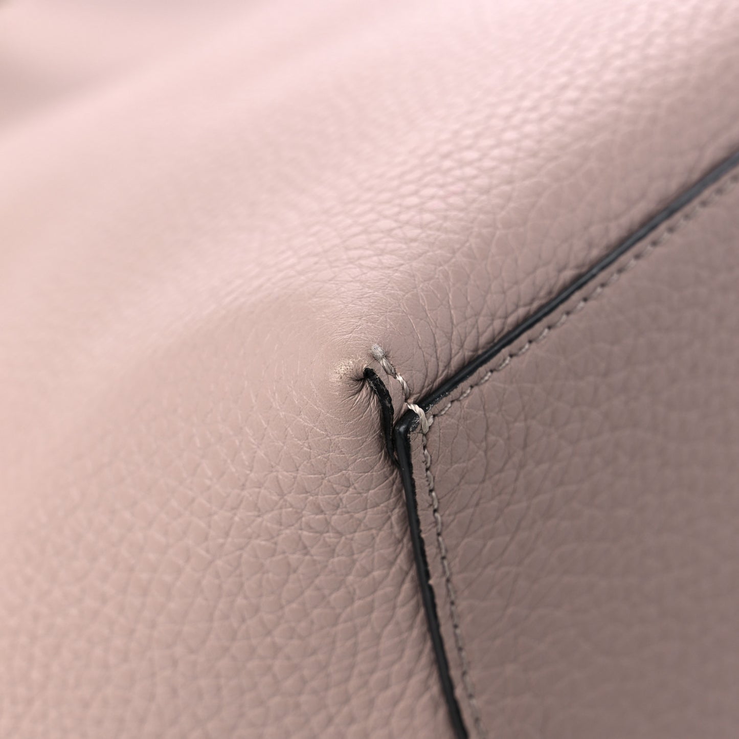 Grained Calfskin Rockstud Shoulder Tote Poudre