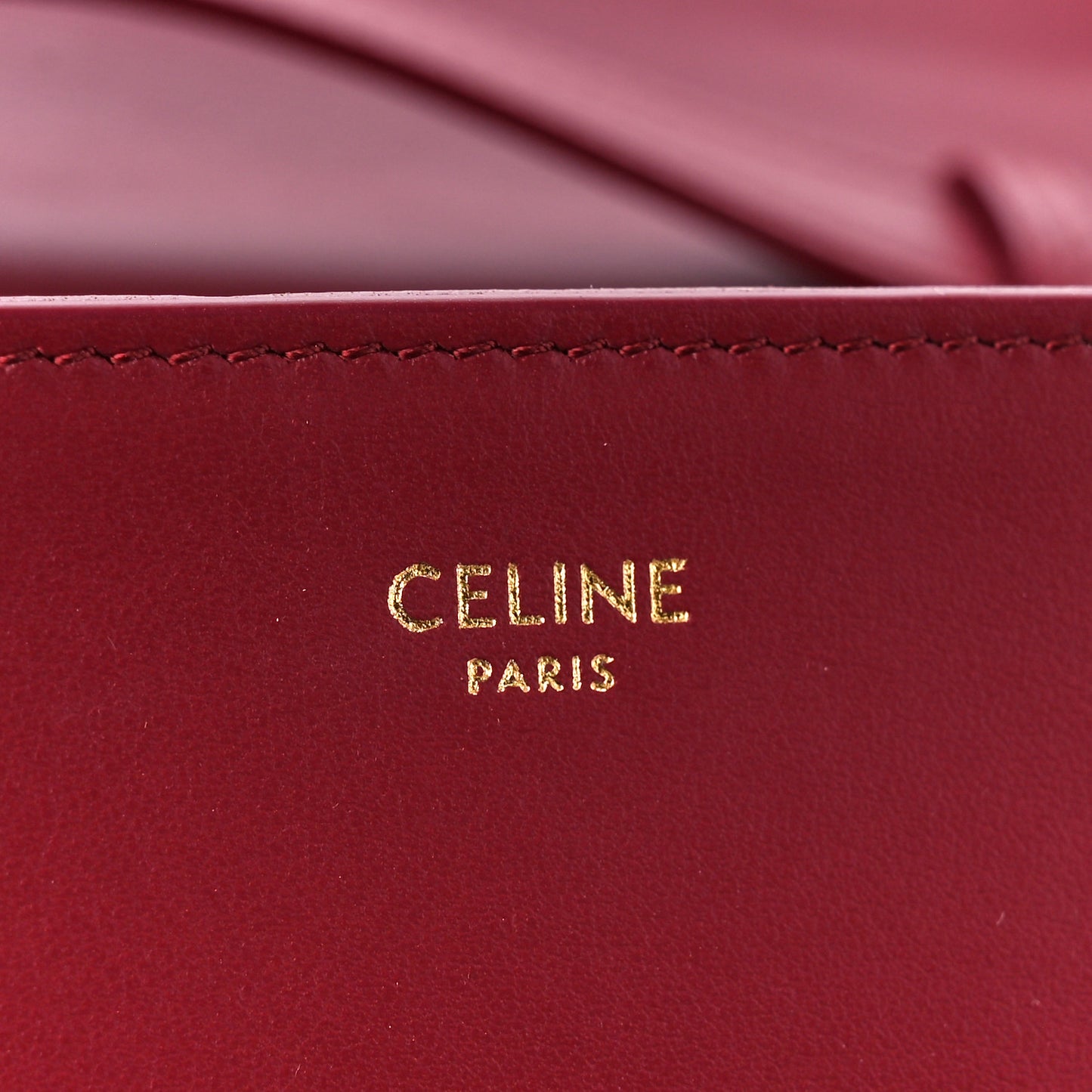 Smooth Calfskin Medium Tabou Carmin