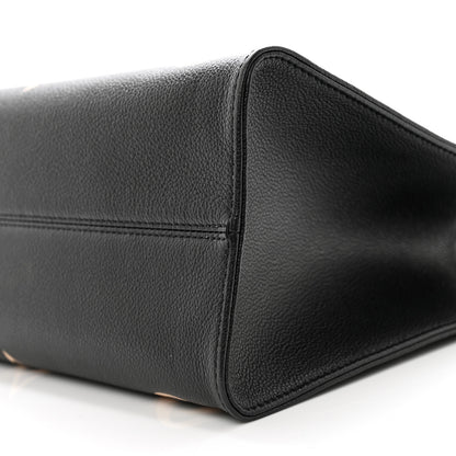 Louis Vuitton Empreinte Monogram Giant Onthego MM Black Beige 9 of 9