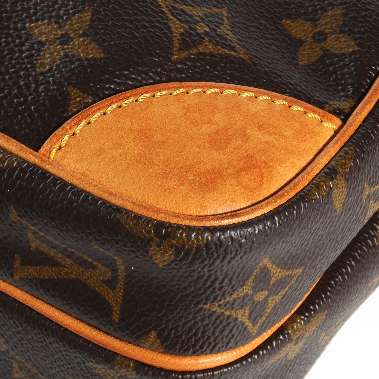 Monogram Amazone