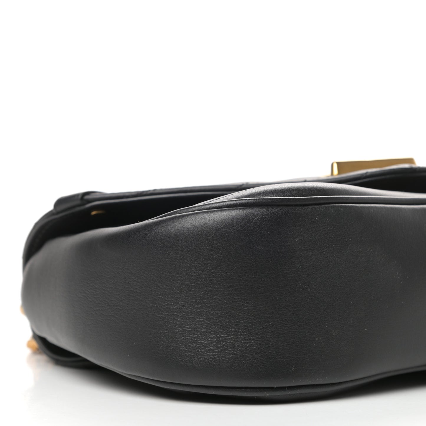 Calfskin New Wave Chain MM Black