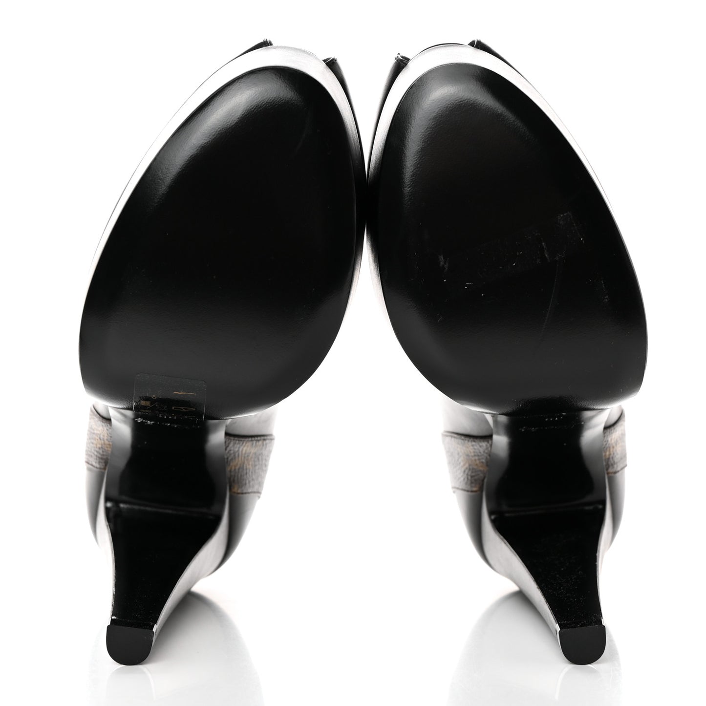 Calfskin Monogram Afterglow Platform Pumps 39 Black