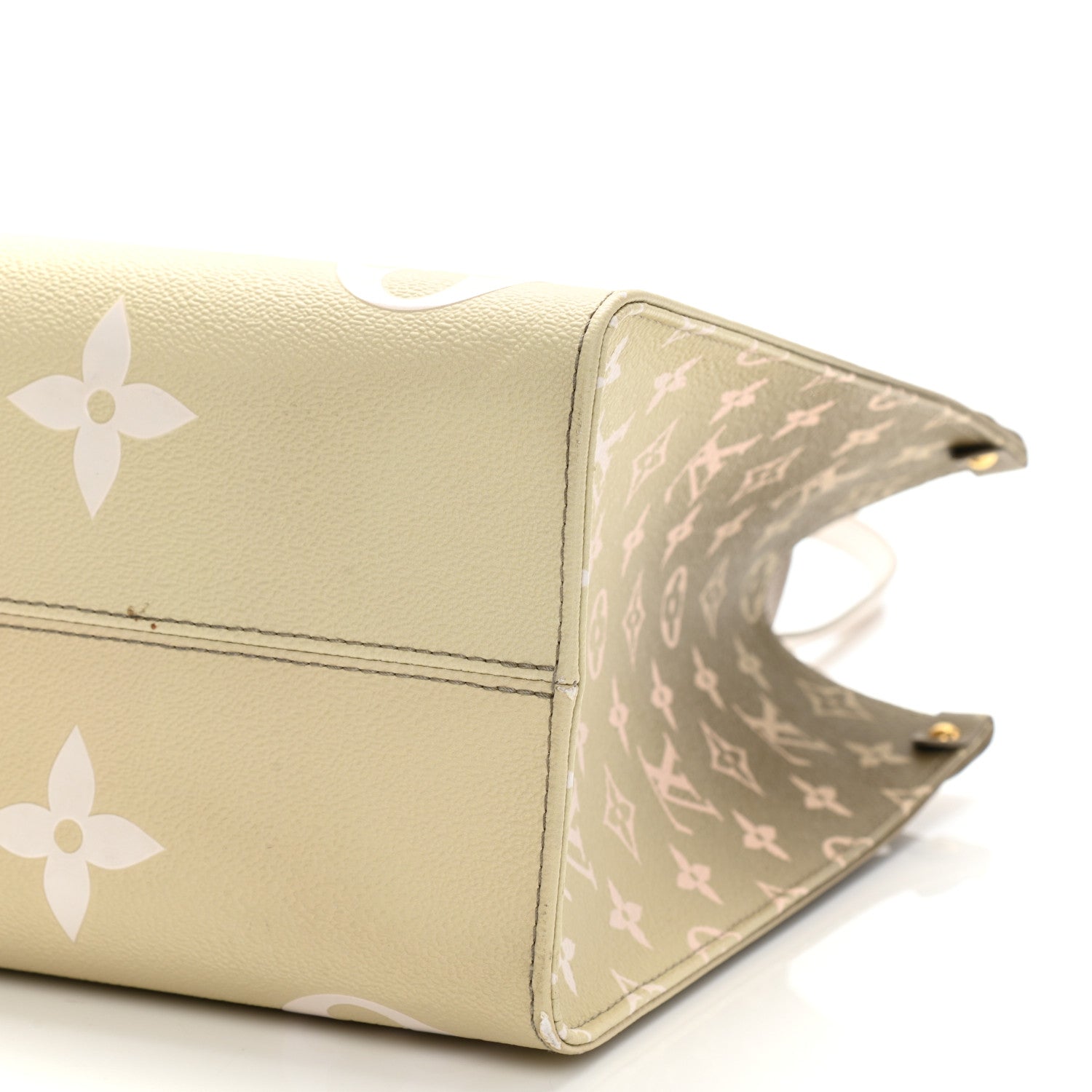 Louis Vuitton Monogram Giant Spring In The City OnTheGo MM Sunset Kaki 9 of 11