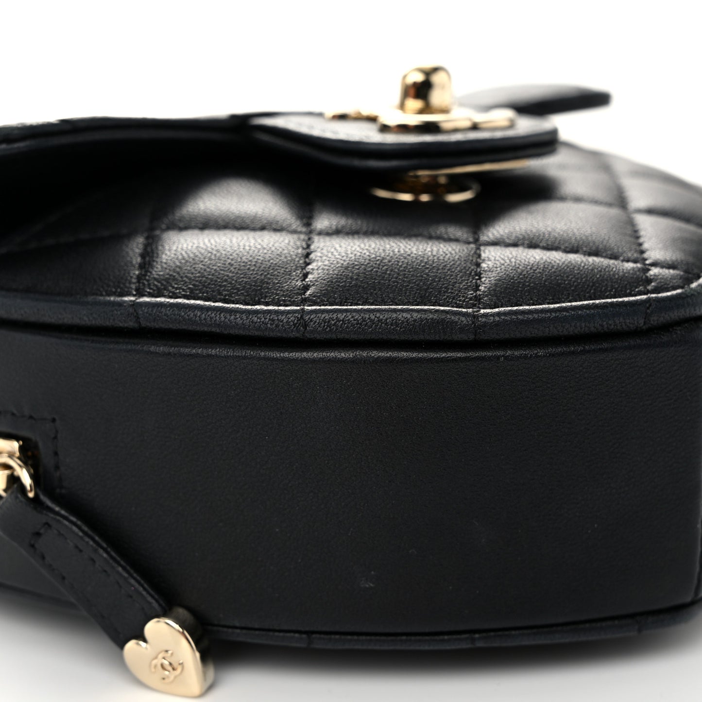 Lambskin Quilted CC In Love Heart Clutch With Chain Black
