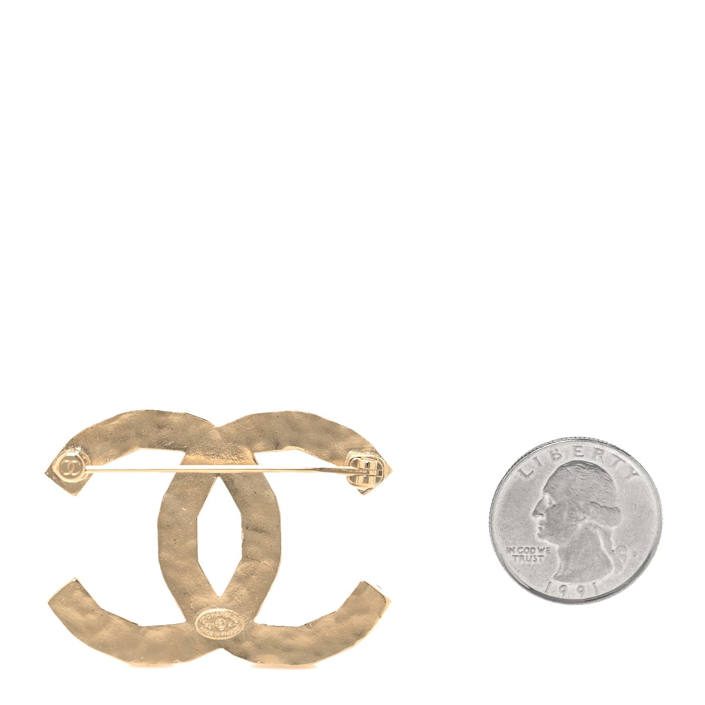 Crystal Pearl CC Brooch Gold